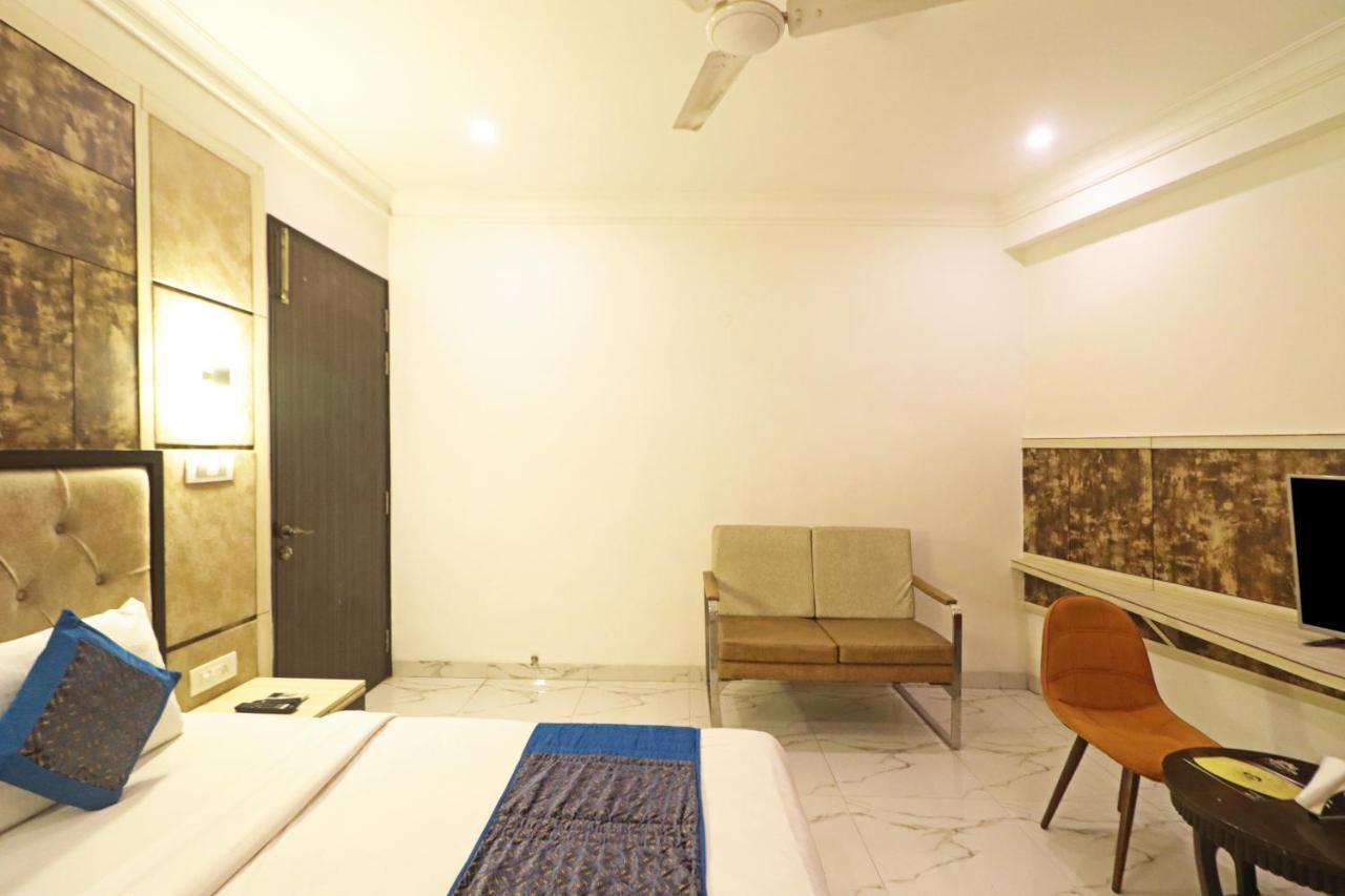 Hotel Almora Near Delhi Airport New Delhi Ngoại thất bức ảnh