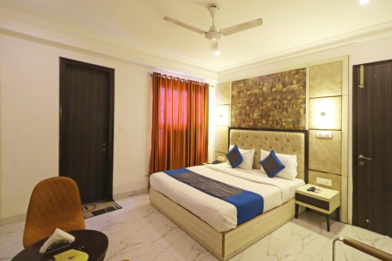 Hotel Almora Near Delhi Airport New Delhi Ngoại thất bức ảnh