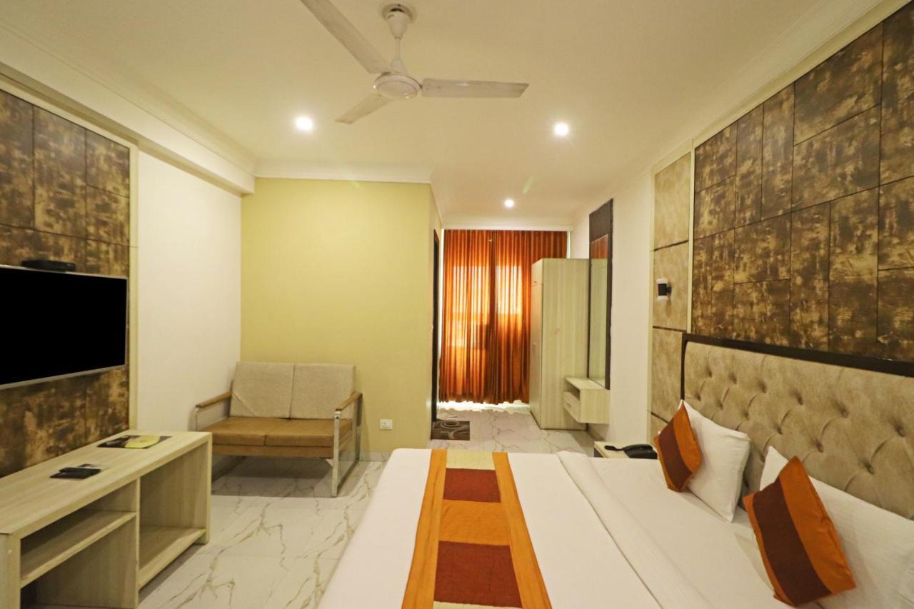 Hotel Almora Near Delhi Airport New Delhi Ngoại thất bức ảnh