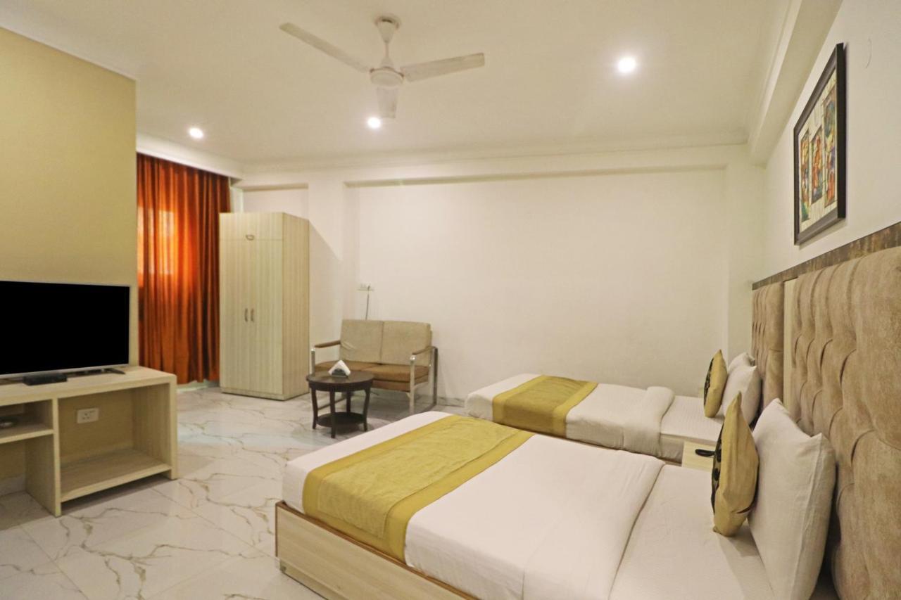 Hotel Almora Near Delhi Airport New Delhi Ngoại thất bức ảnh