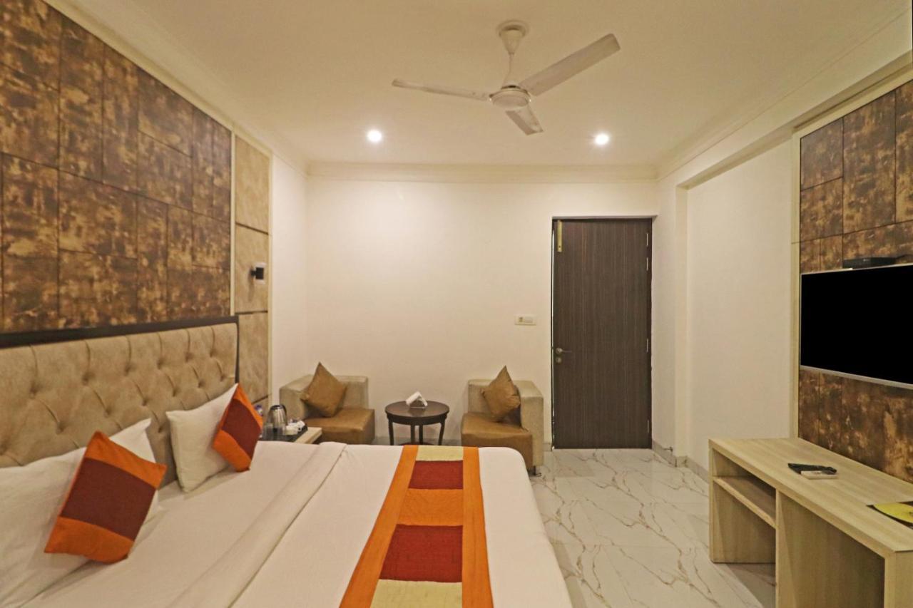 Hotel Almora Near Delhi Airport New Delhi Ngoại thất bức ảnh
