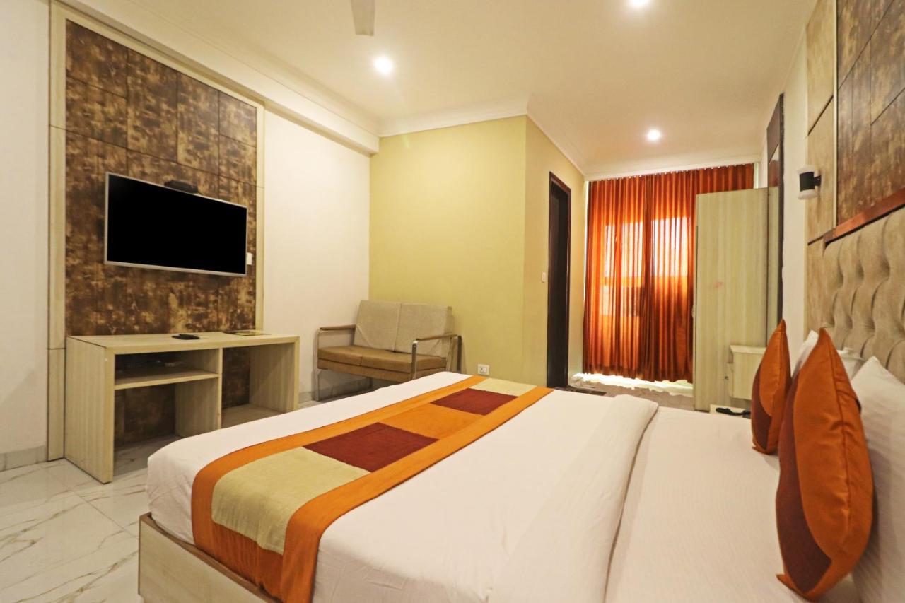 Hotel Almora Near Delhi Airport New Delhi Ngoại thất bức ảnh