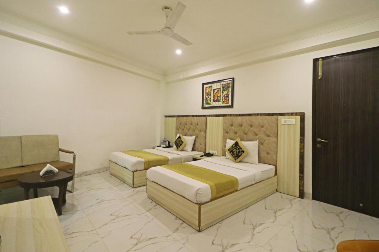 Hotel Almora Near Delhi Airport New Delhi Ngoại thất bức ảnh