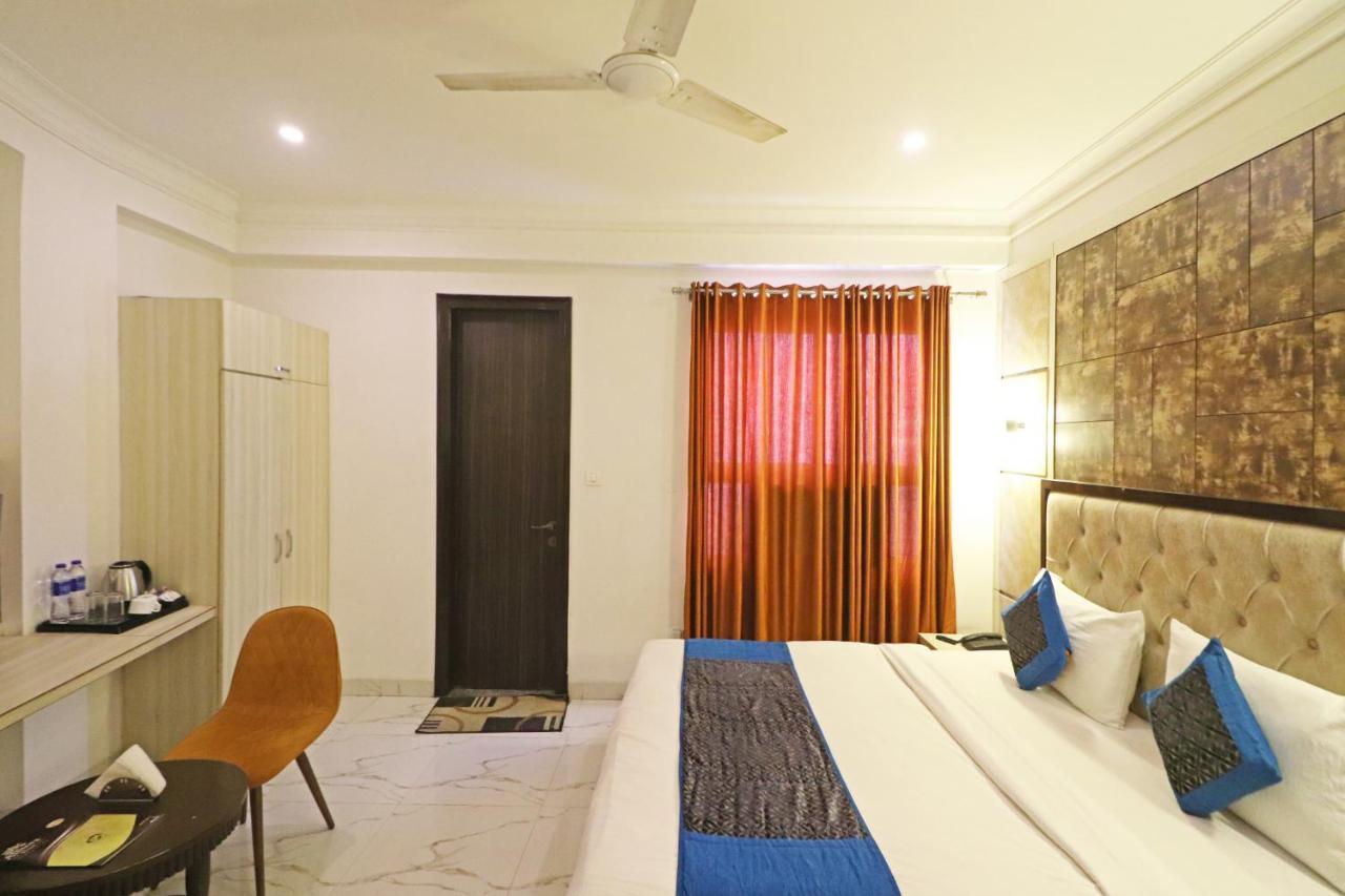 Hotel Almora Near Delhi Airport New Delhi Ngoại thất bức ảnh