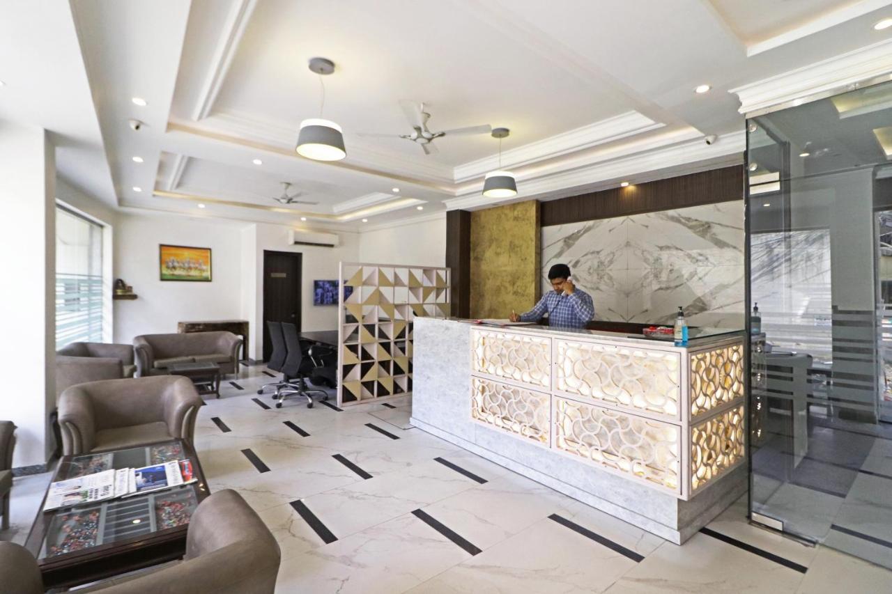 Hotel Almora Near Delhi Airport New Delhi Ngoại thất bức ảnh