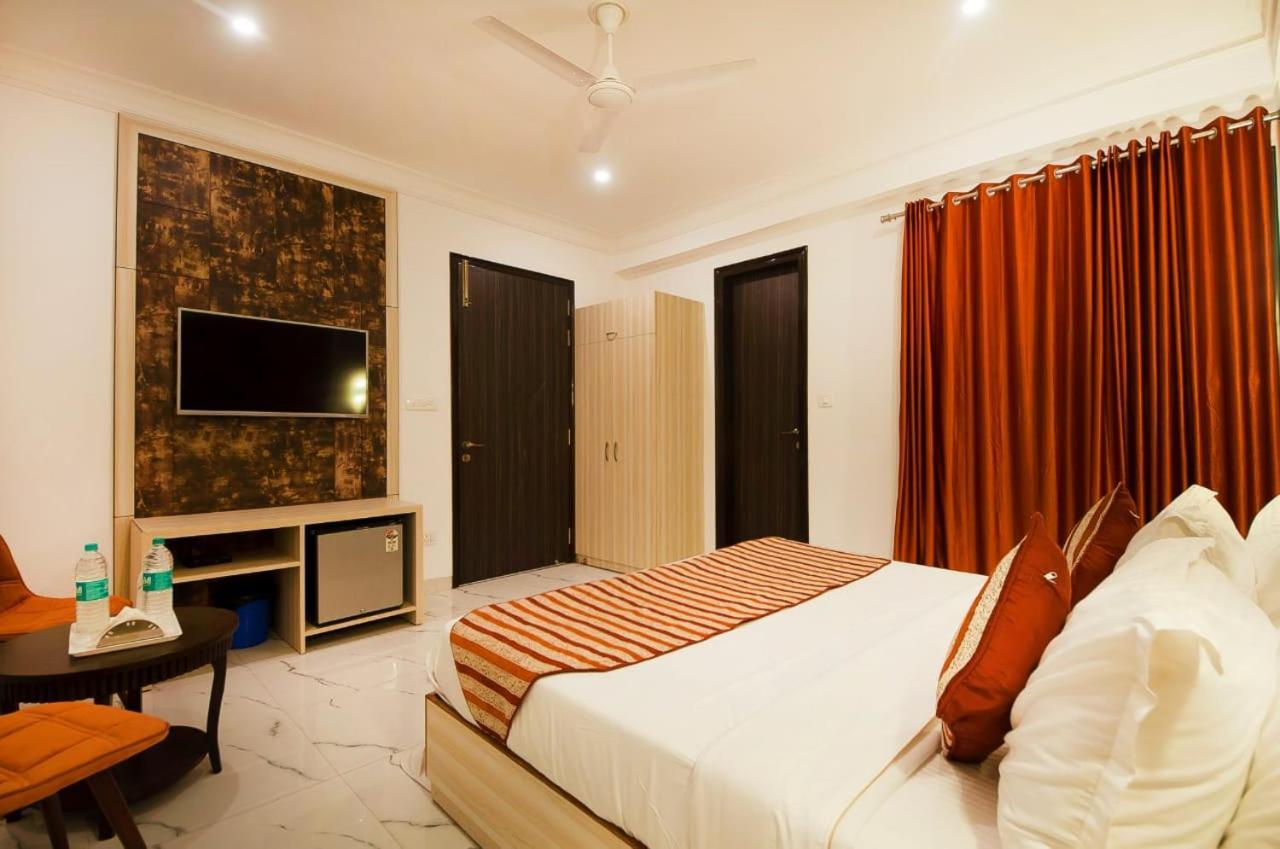 Hotel Almora Near Delhi Airport New Delhi Ngoại thất bức ảnh