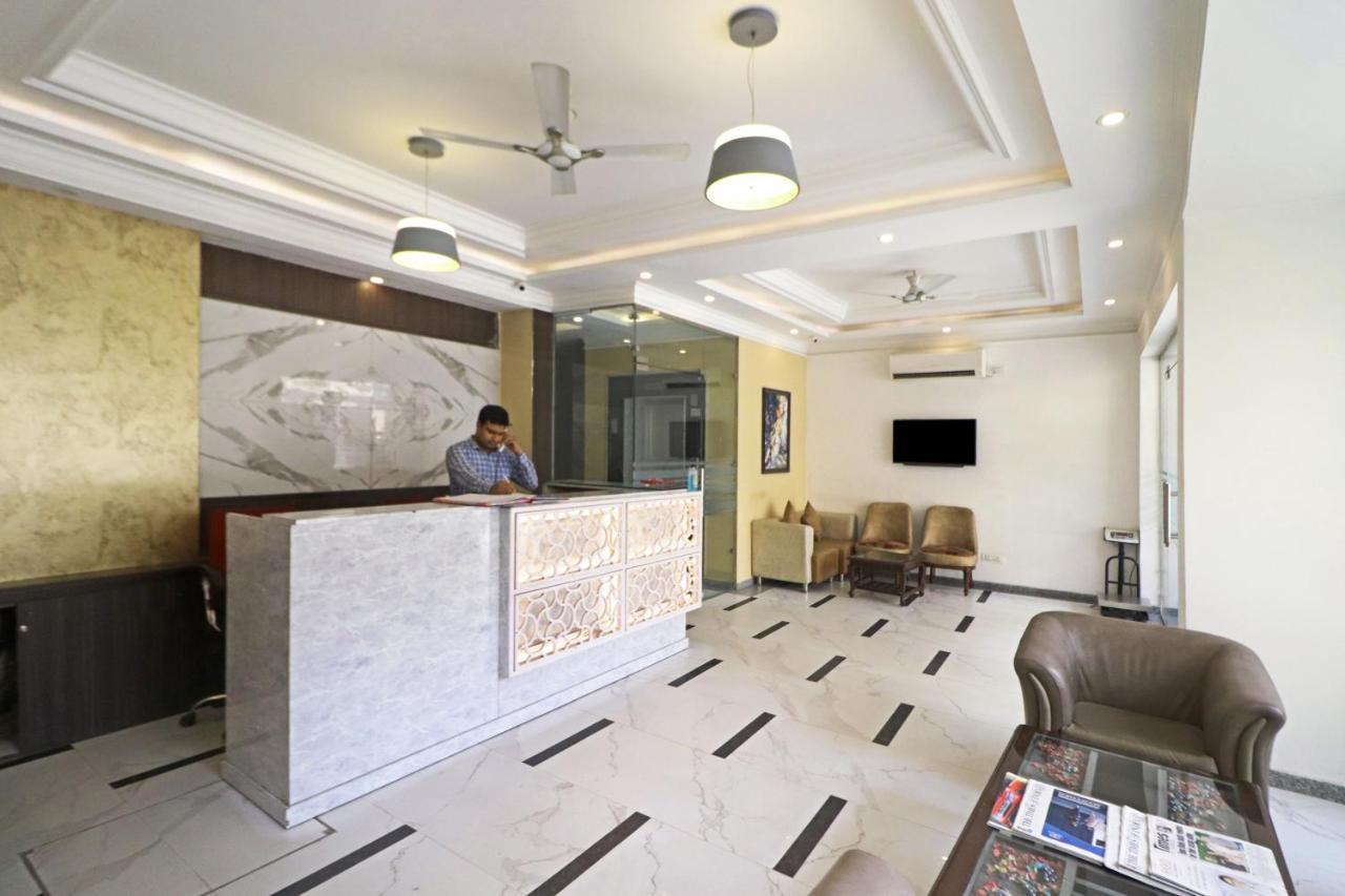 Hotel Almora Near Delhi Airport New Delhi Ngoại thất bức ảnh